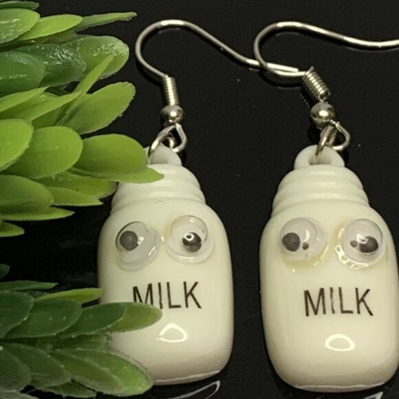 Milk Earring, Funny Food Earring, Dairy Earring, Silly Earring, Gift Idea, Dairy - Picture 1 of 4